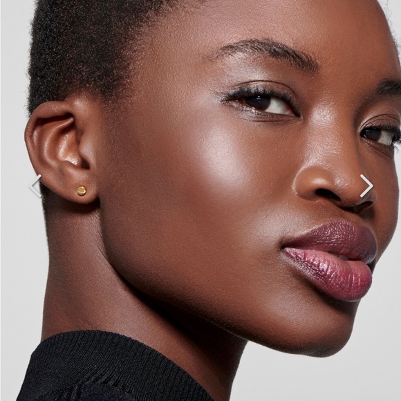 AUVERE TACK STUD EARRINGS - Picture 4 of 11